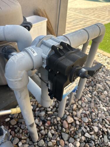 Pool valve actuator repair